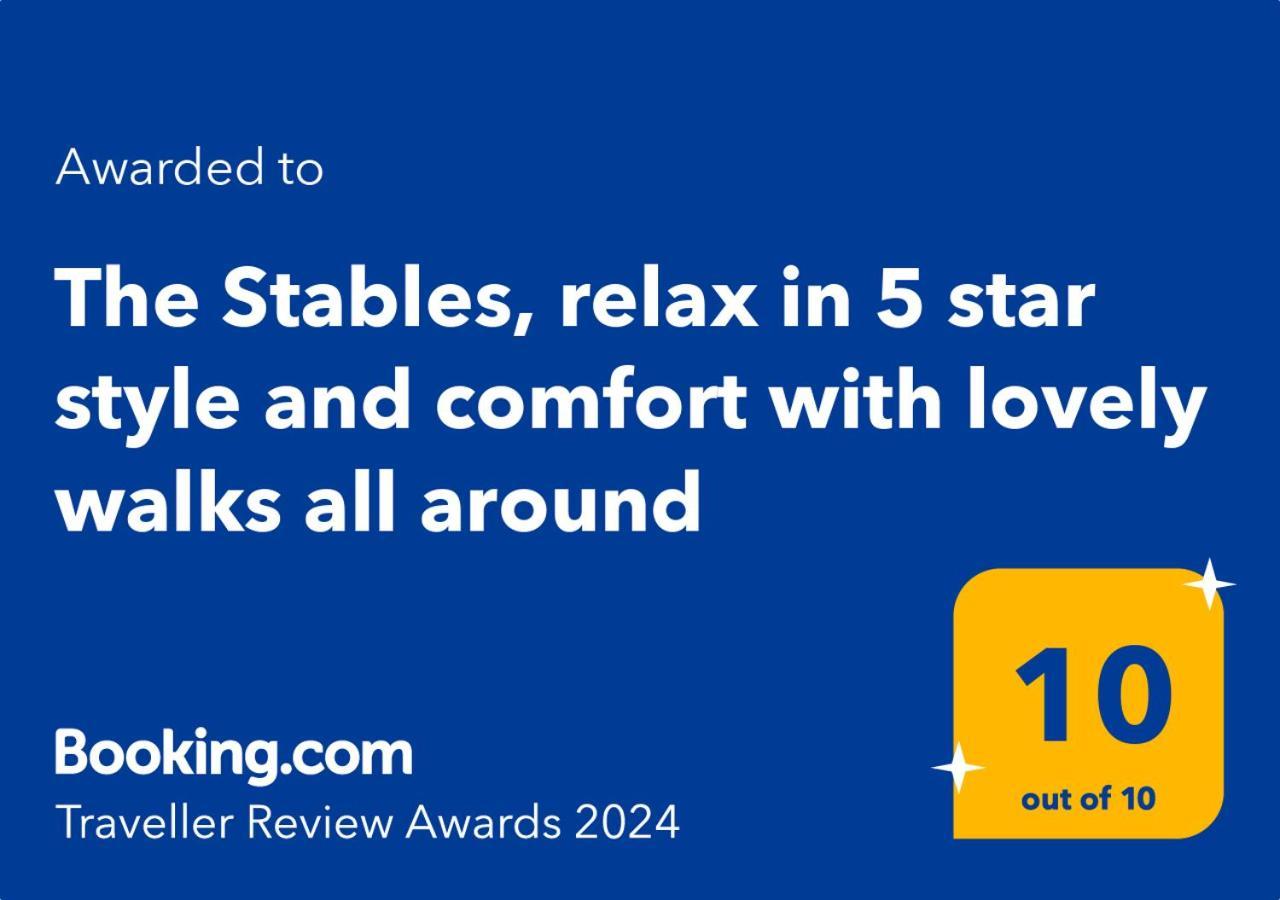 The Stables, Relax In 5 Star Style And Comfort With Lovely Walks All Around Great Maplestead Bagian luar foto